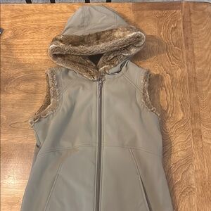 Women’s Marmot vest